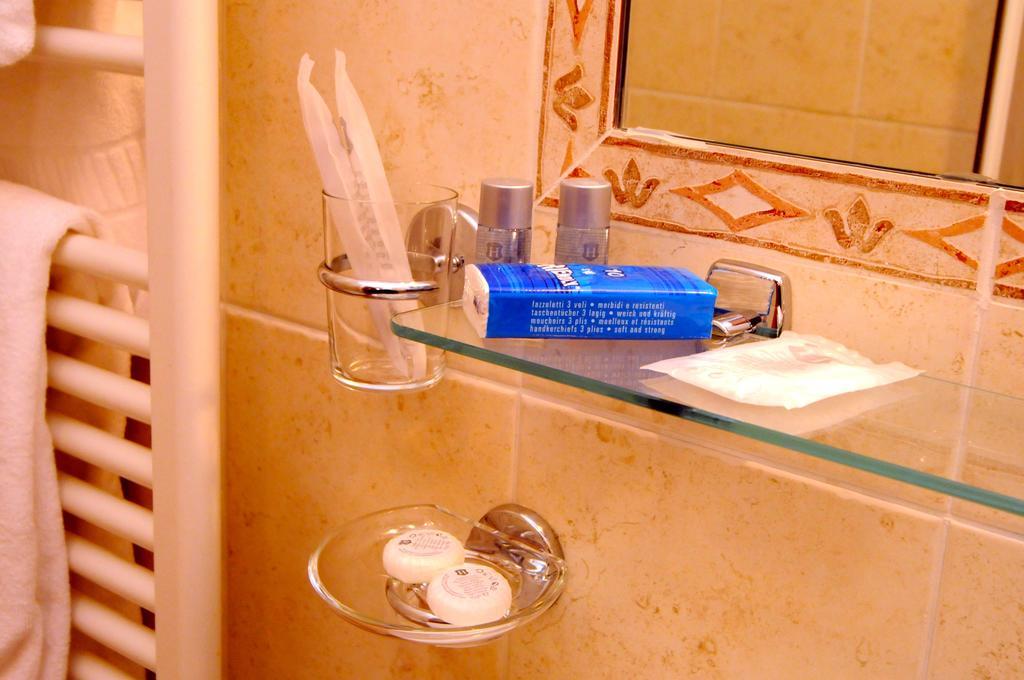 La Griglia Hotel Argegno Oda fotoğraf